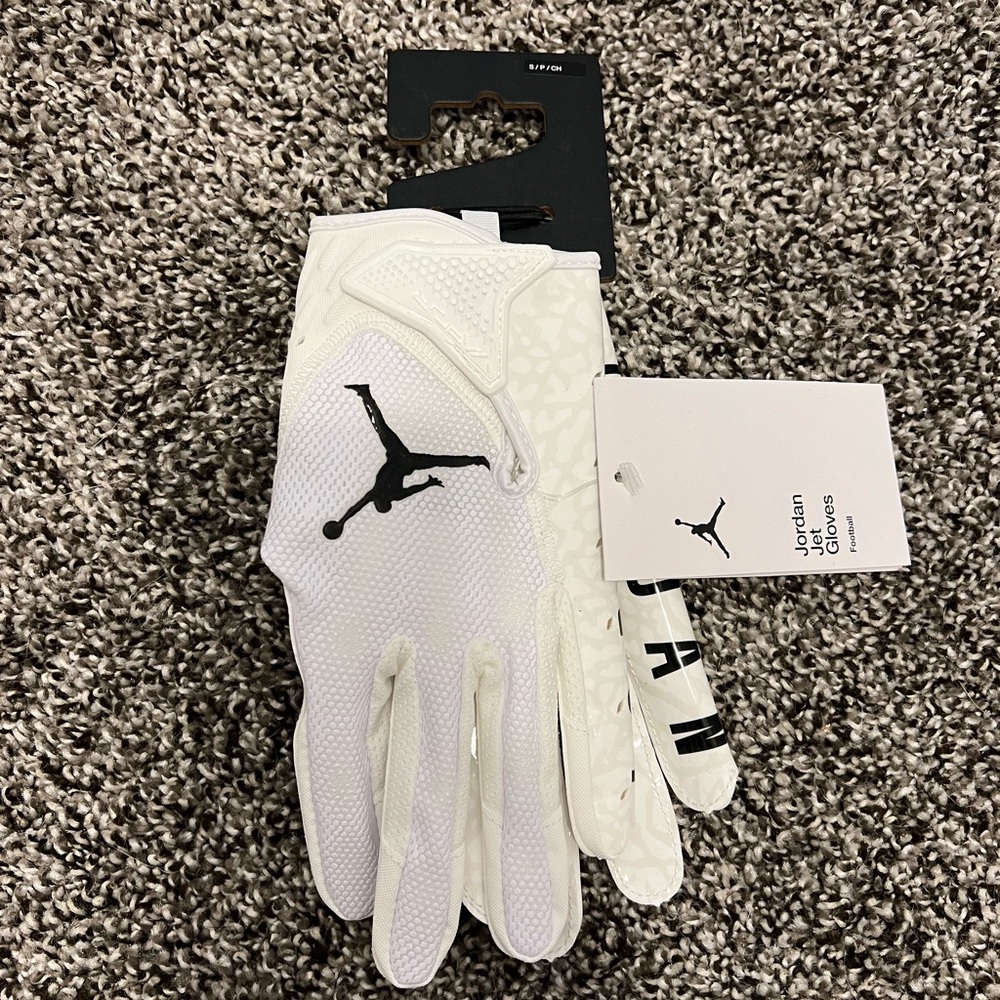 Jordan Jet Football Gloves
